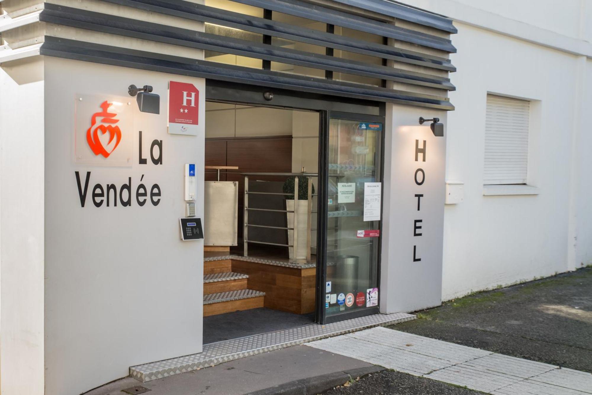 Hotel De La Vendee La Roche-sur-Yon Exterior photo